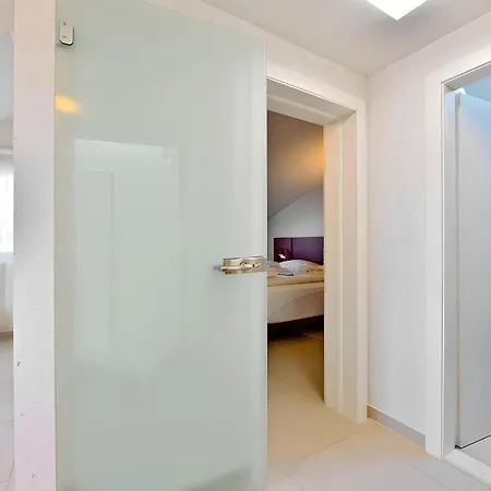 Penthouse - Palace Lidija Apartman Split